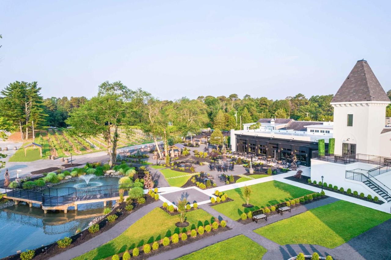 Chateau Renault Egg Harbor City Екстериор снимка